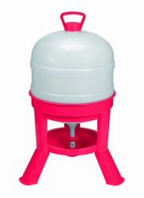 8 Gallon Plastic Dome Waterer