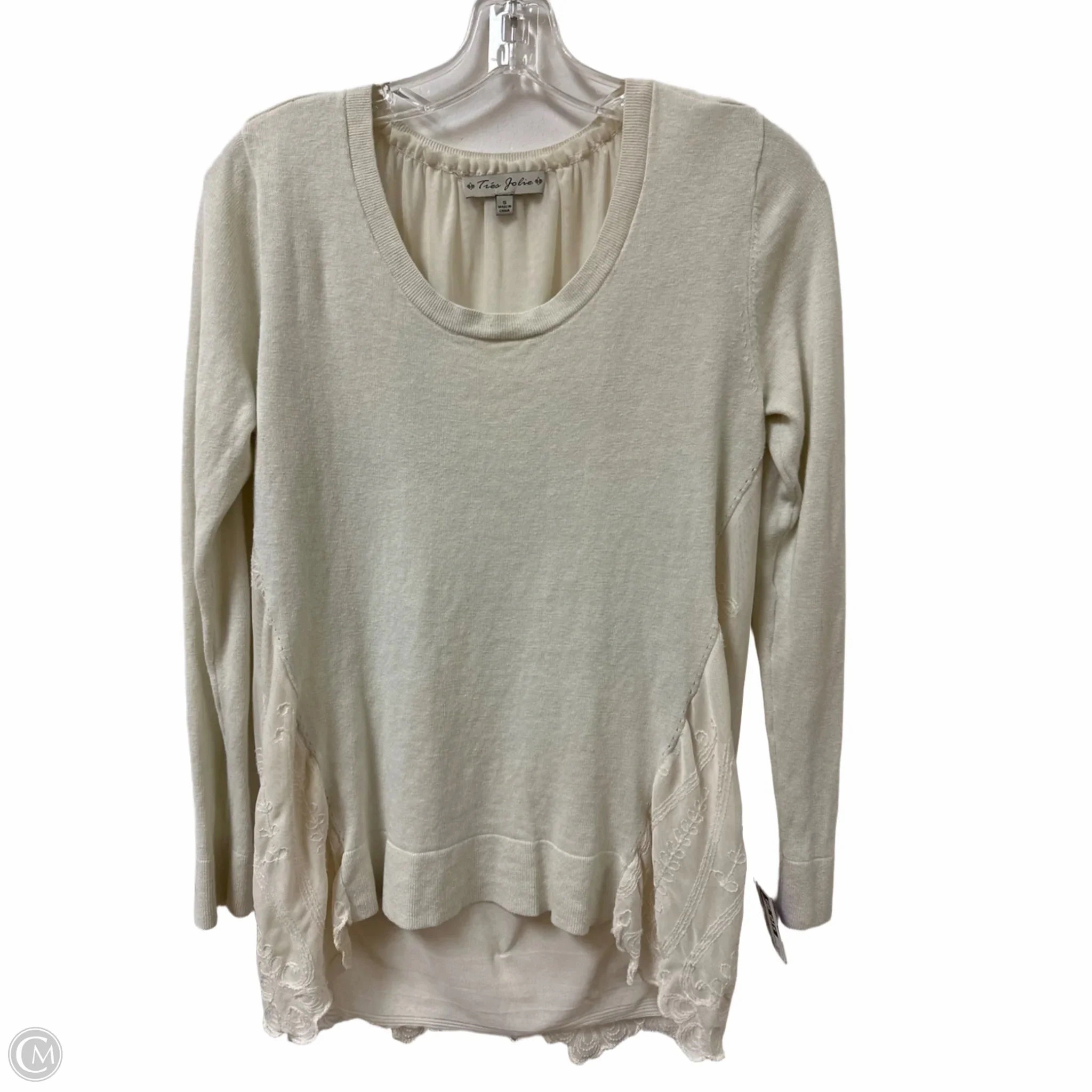 Top Long Sleeve By Clothes Mentor In Cream, Size: S