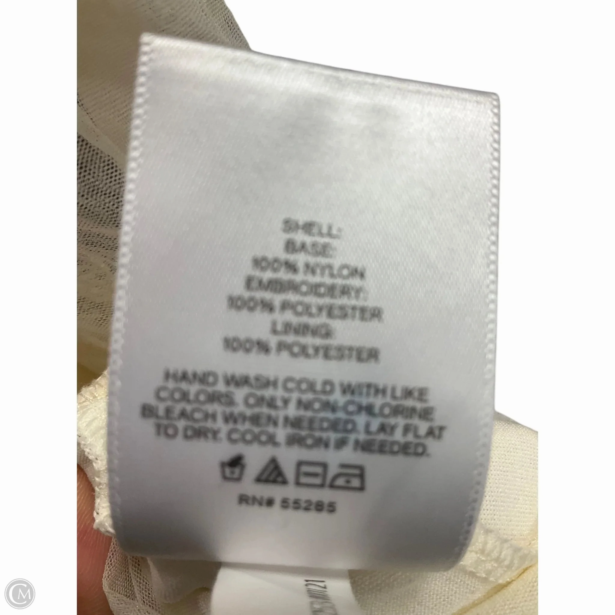 Top Short Sleeve By Express In Cream, Size: S