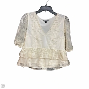 Top Short Sleeve By Express In Cream, Size: S