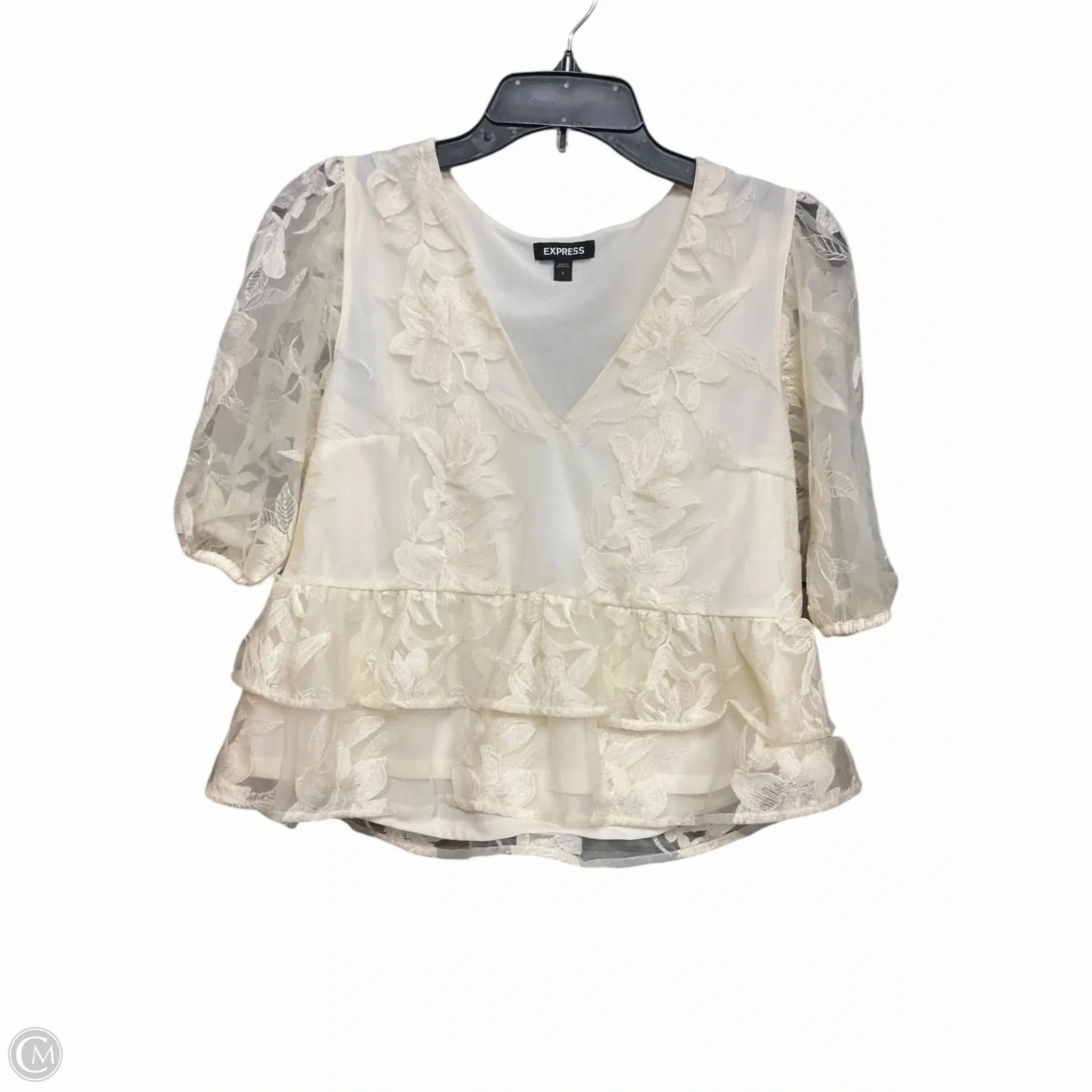Top Short Sleeve By Express In Cream, Size: S