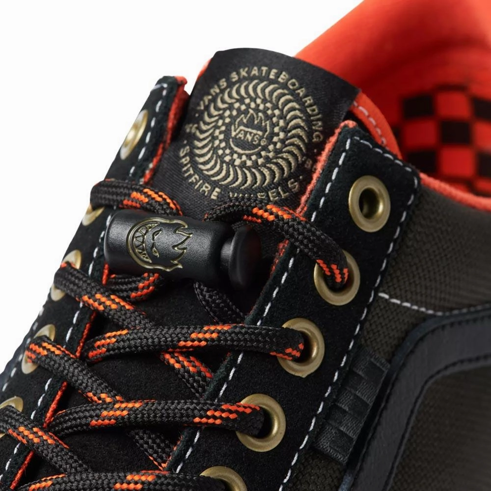 Vans X Spitfire Skate Old Skool - Black